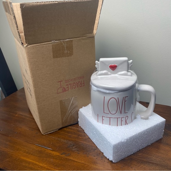 🆕 Rae Dunn 'Love Letters' Figural Mug ❤️ - Picture 2 of 9